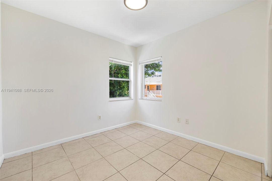 В аренду: $1,990 (2 спален, 1 ванн, 0 Квадратных фут)