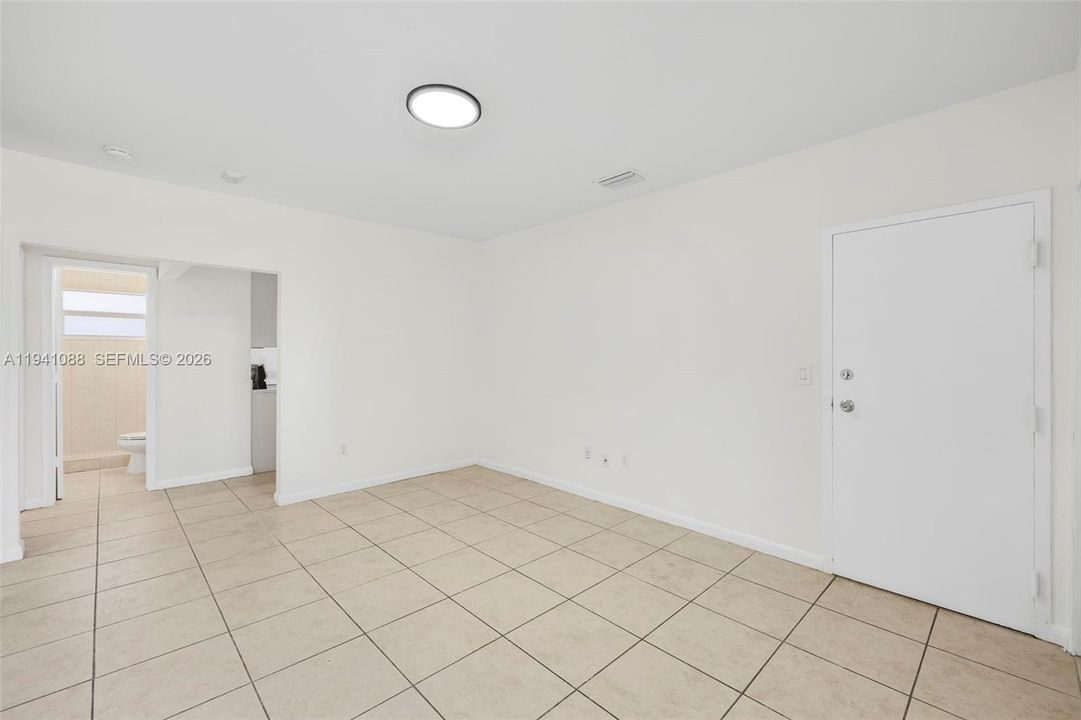 В аренду: $1,990 (2 спален, 1 ванн, 0 Квадратных фут)