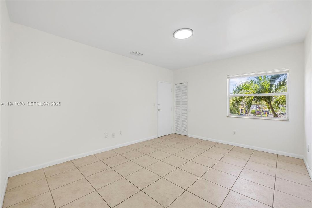 В аренду: $1,990 (2 спален, 1 ванн, 0 Квадратных фут)