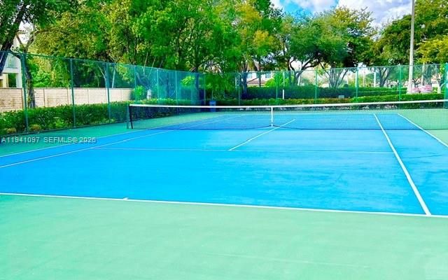 На продажу: $539,000 (3 спален, 2 ванн, 1650 Квадратных фут)