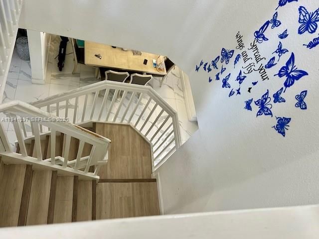 На продажу: $539,900 (3 спален, 2 ванн, 1650 Квадратных фут)