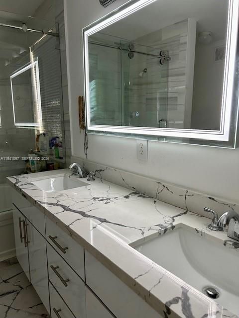 На продажу: $539,900 (3 спален, 2 ванн, 1650 Квадратных фут)