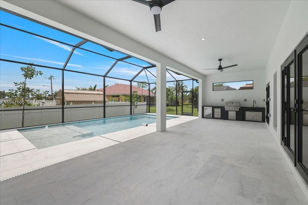 For Rent: $3,500 (3 beds, 3 baths, 2049 Square Feet)