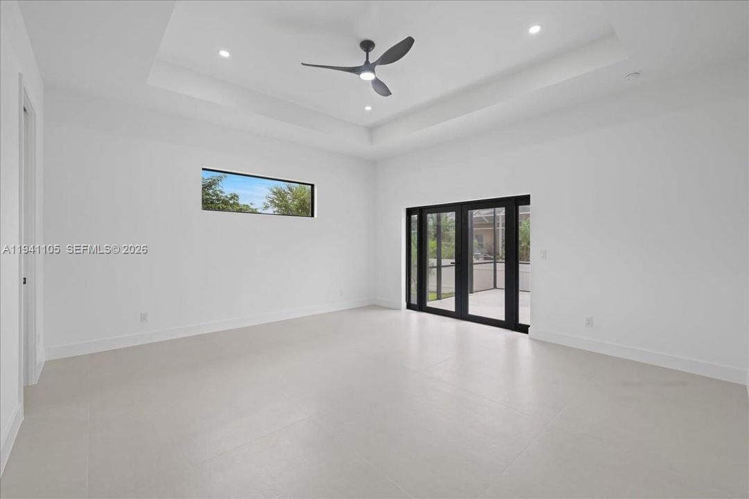 For Rent: $3,500 (3 beds, 3 baths, 2049 Square Feet)