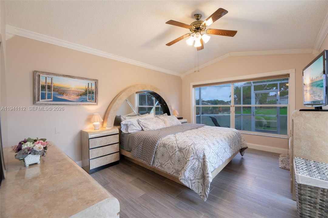 En Renta: $2,950 (3 camas, 2 baños, 1364 Pies cuadrados)