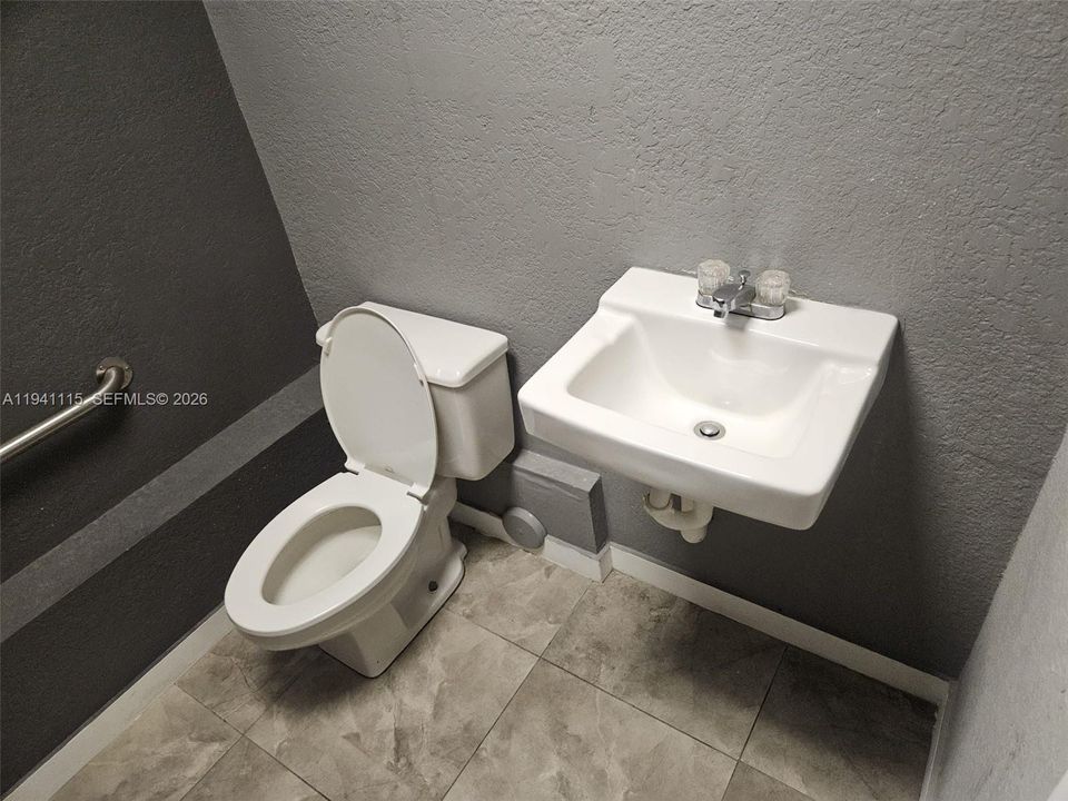 For Rent: $2,500 (0 beds, 0 baths, 0 Square Feet)