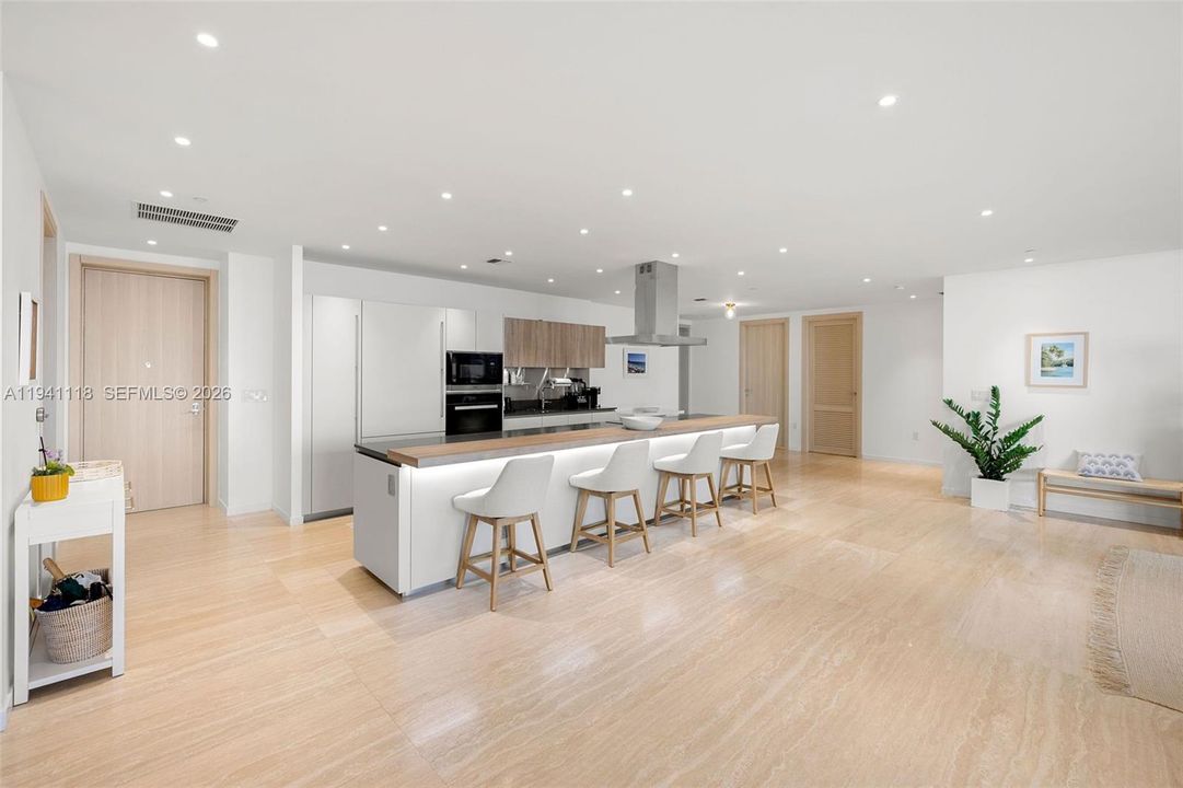 For Sale: $3,245,000 (2 beds, 3 baths, 2076 Square Feet)