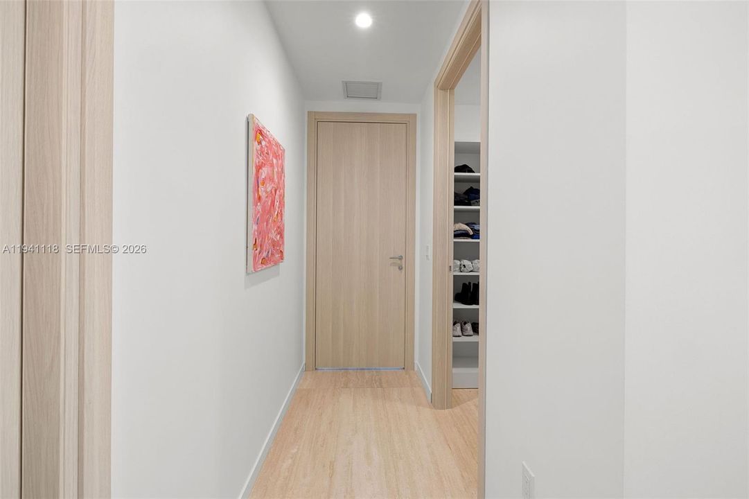 For Sale: $3,245,000 (2 beds, 3 baths, 2076 Square Feet)