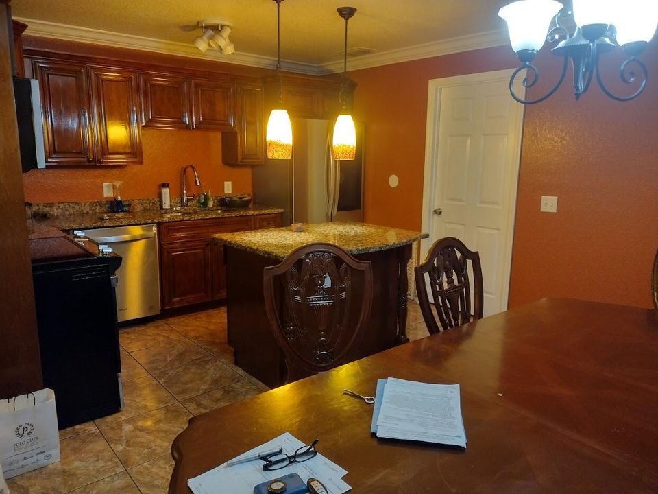 318 Kitchen