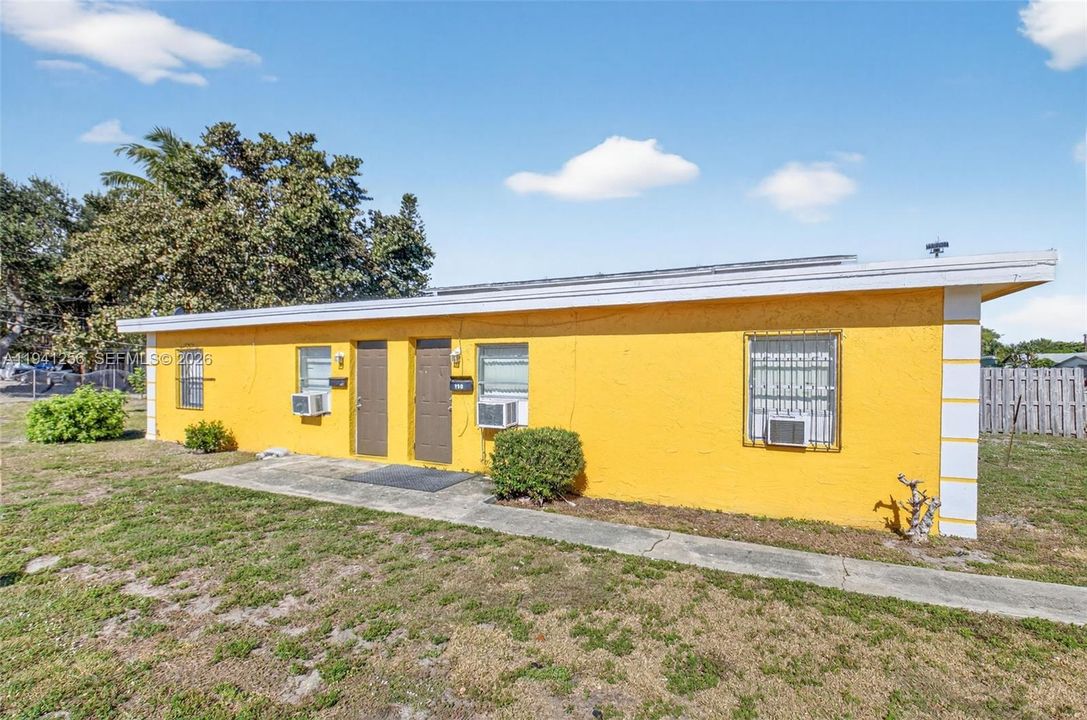 For Sale: $872,500 (0 beds, 0 baths, 2652 Square Feet)