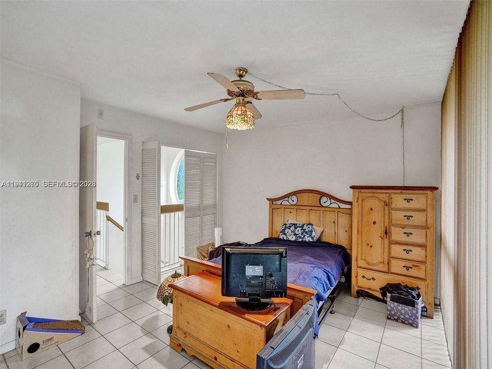 For Sale: $289,000 (3 beds, 2 baths, 1420 Square Feet)