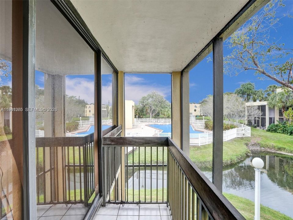 For Sale: $289,000 (3 beds, 2 baths, 1420 Square Feet)