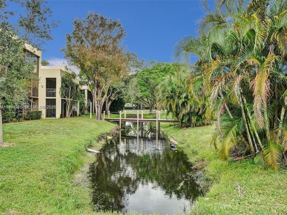 For Sale: $289,000 (3 beds, 2 baths, 1420 Square Feet)