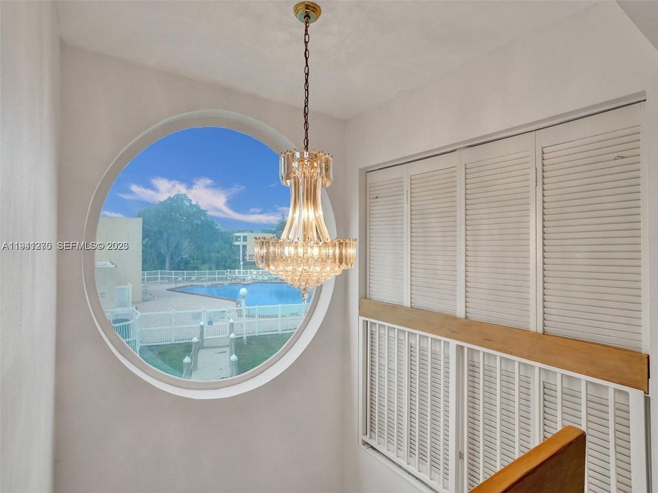 For Sale: $289,000 (3 beds, 2 baths, 1420 Square Feet)