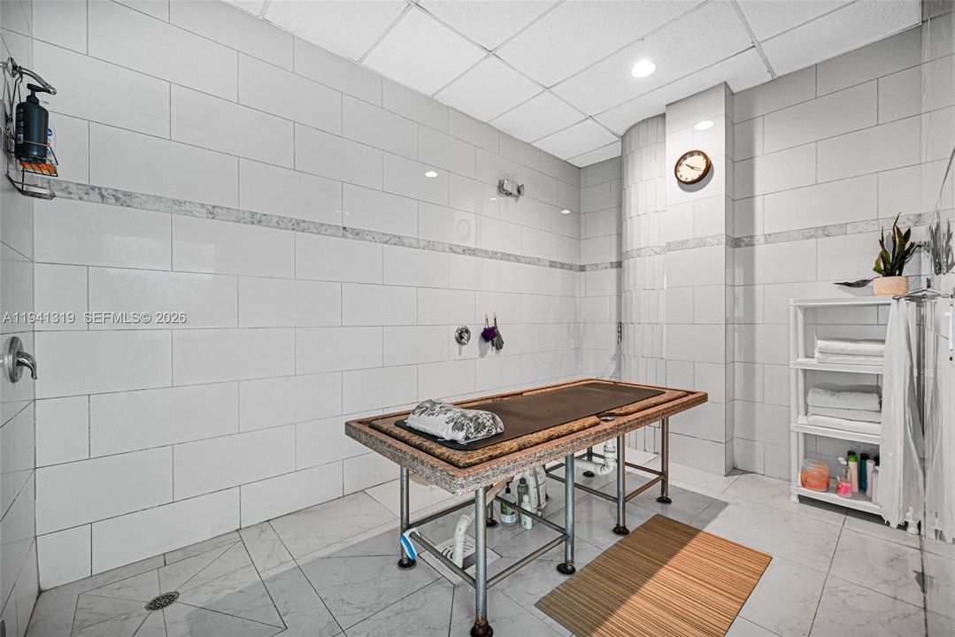 For Sale: $1,550,000 (0 beds, 0 baths, 0 Square Feet)