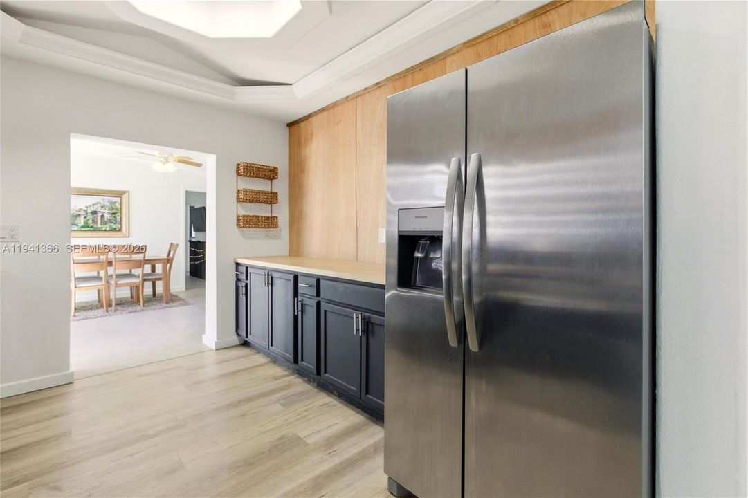 Недавно продано: $349,900 (4 спален, 4 ванн, 2478 Квадратных фут)