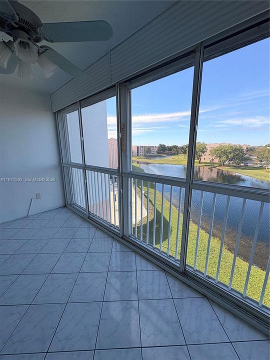 Activo con contrato: $199,900 (2 camas, 2 baños, 1370 Pies cuadrados)