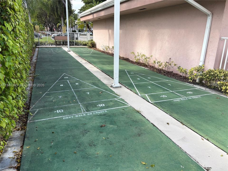 Activo con contrato: $199,900 (2 camas, 2 baños, 1370 Pies cuadrados)