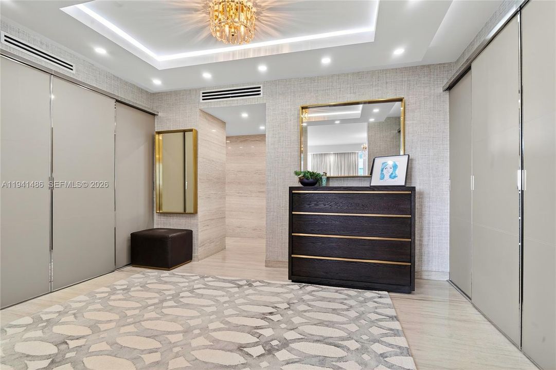 En Venta: $5,799,000 (3 camas, 3 baños, 3340 Pies cuadrados)