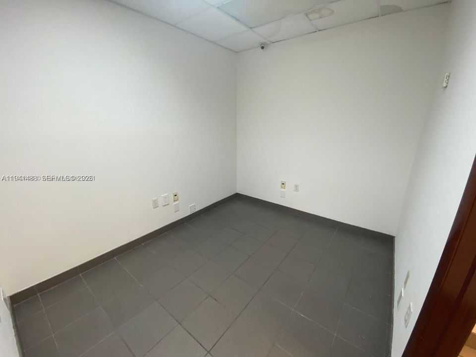Active With Contract: $6,800 (0 beds, 0 baths, 0 Square Feet)