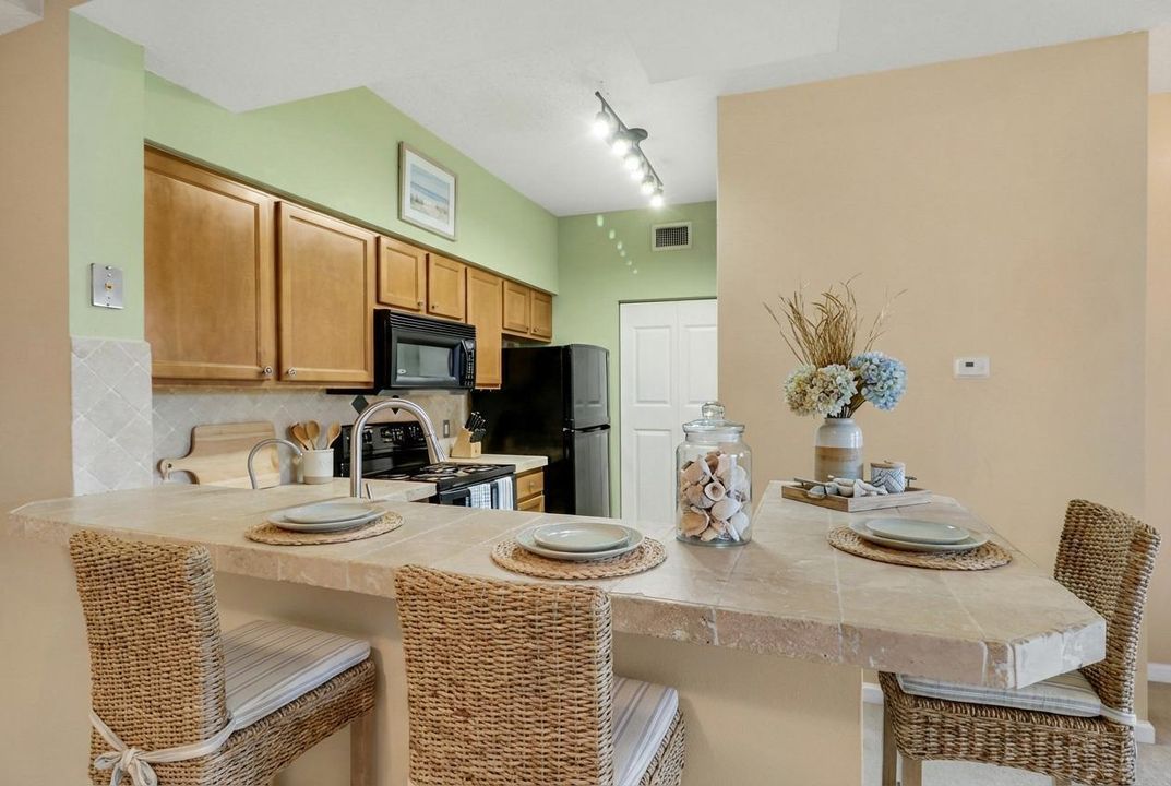 Breakfast Bar Virtually Staged