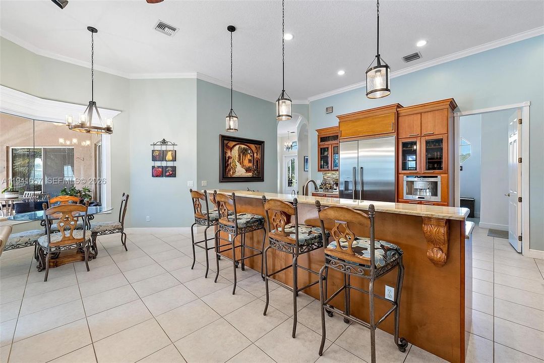 En Venta: $1,250,000 (4 camas, 3 baños, 3477 Pies cuadrados)