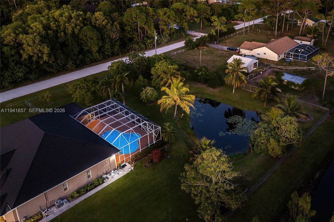 En Venta: $1,250,000 (4 camas, 3 baños, 3477 Pies cuadrados)