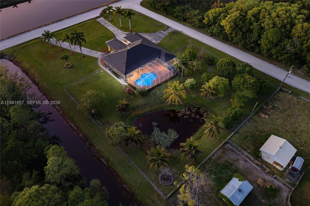 En Venta: $1,250,000 (4 camas, 3 baños, 3477 Pies cuadrados)