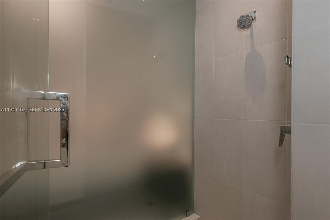 For Sale: $1,325,000 (2 beds, 2 baths, 1476 Square Feet)