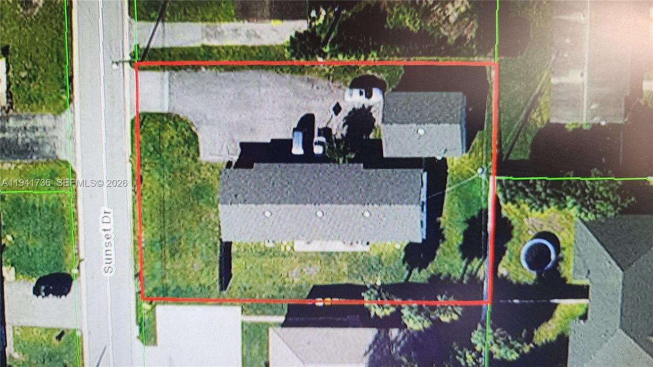 For Sale: $900,000 (0 beds, 0 baths, 2412 Square Feet)