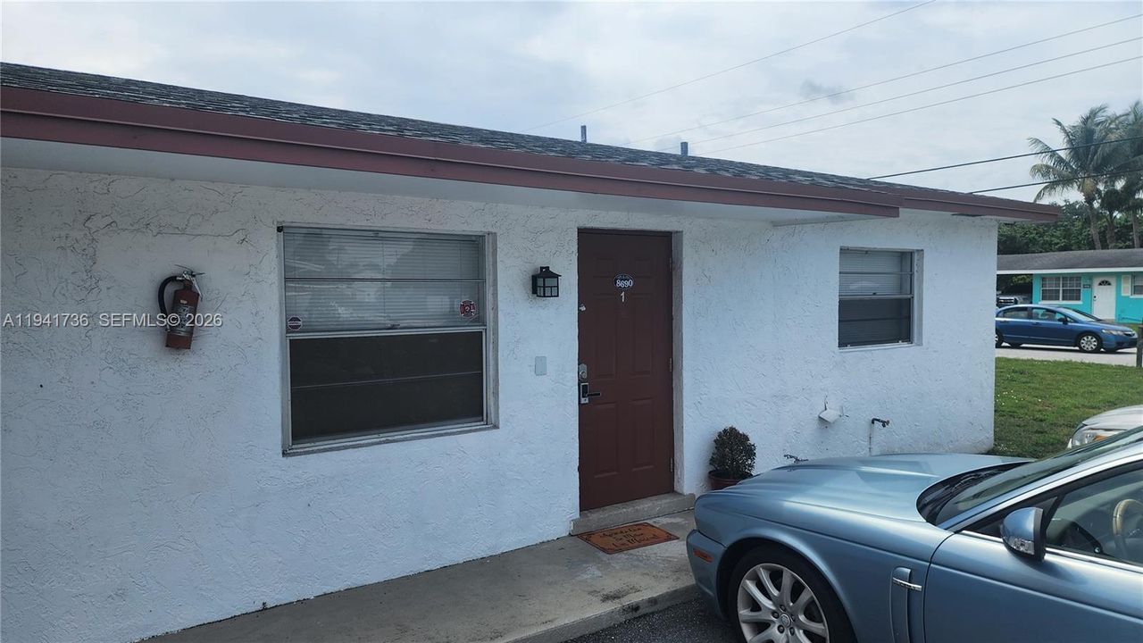 For Sale: $900,000 (0 beds, 0 baths, 2412 Square Feet)