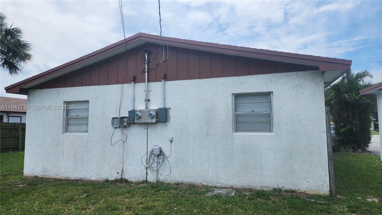 For Sale: $900,000 (0 beds, 0 baths, 2412 Square Feet)