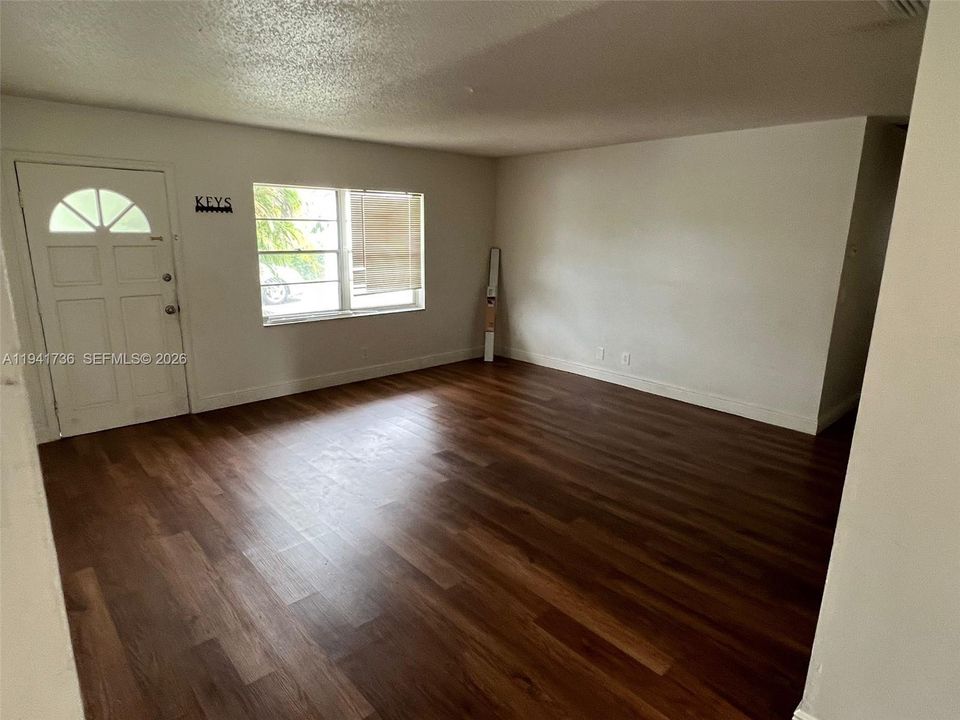 For Sale: $900,000 (0 beds, 0 baths, 2412 Square Feet)