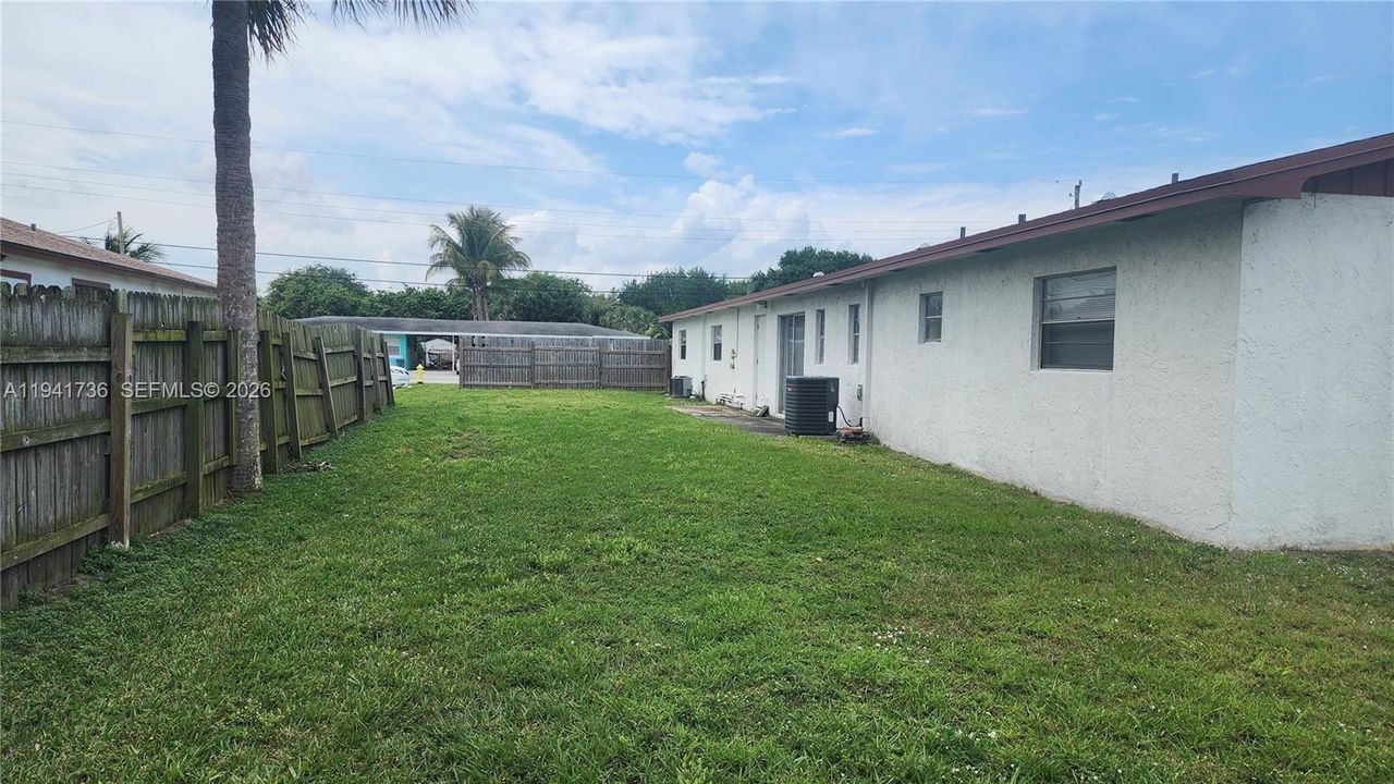 For Sale: $900,000 (0 beds, 0 baths, 2412 Square Feet)