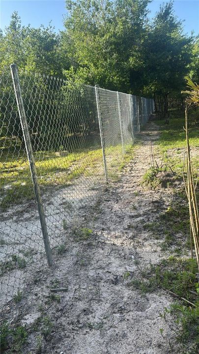 待售: $50,000 (1.25 acres)