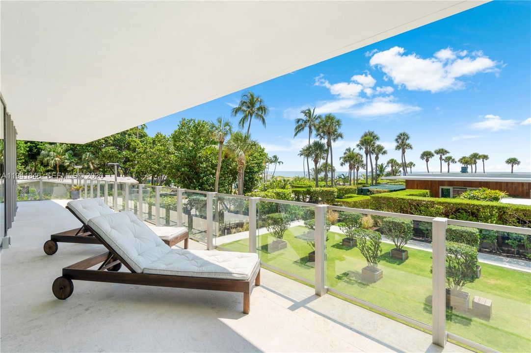 待售: $5,549,000 (3 贝兹, 3 浴室, 2357 平方英尺)