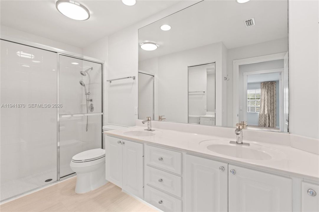 For Sale: $495,000 (2 beds, 2 baths, 1540 Square Feet)