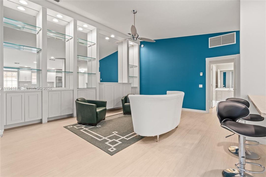 For Sale: $495,000 (2 beds, 2 baths, 1540 Square Feet)