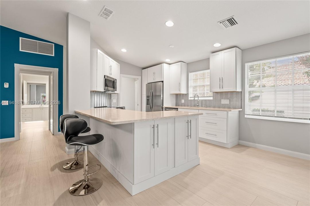 For Sale: $495,000 (2 beds, 2 baths, 1540 Square Feet)