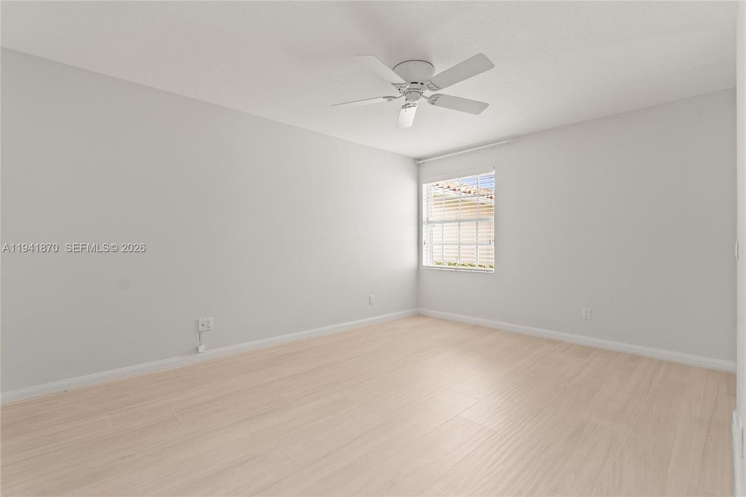 For Sale: $495,000 (2 beds, 2 baths, 1540 Square Feet)