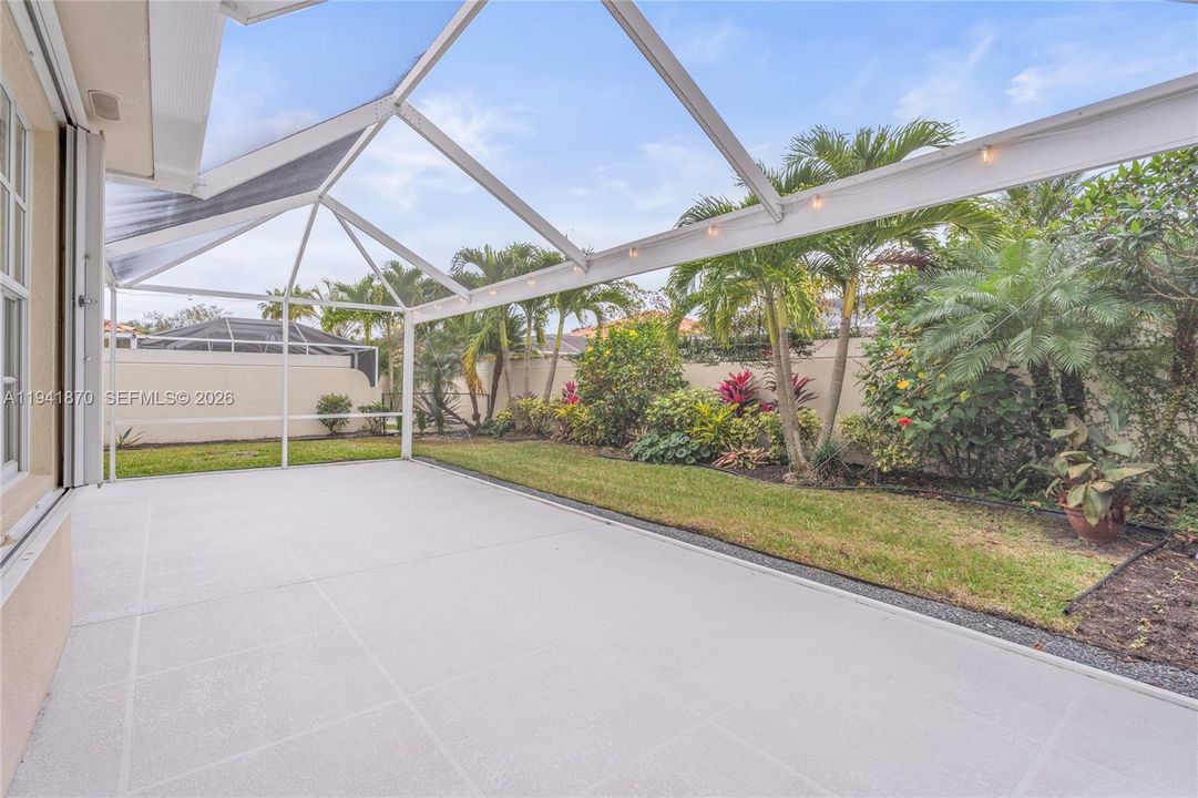 For Sale: $495,000 (2 beds, 2 baths, 1540 Square Feet)