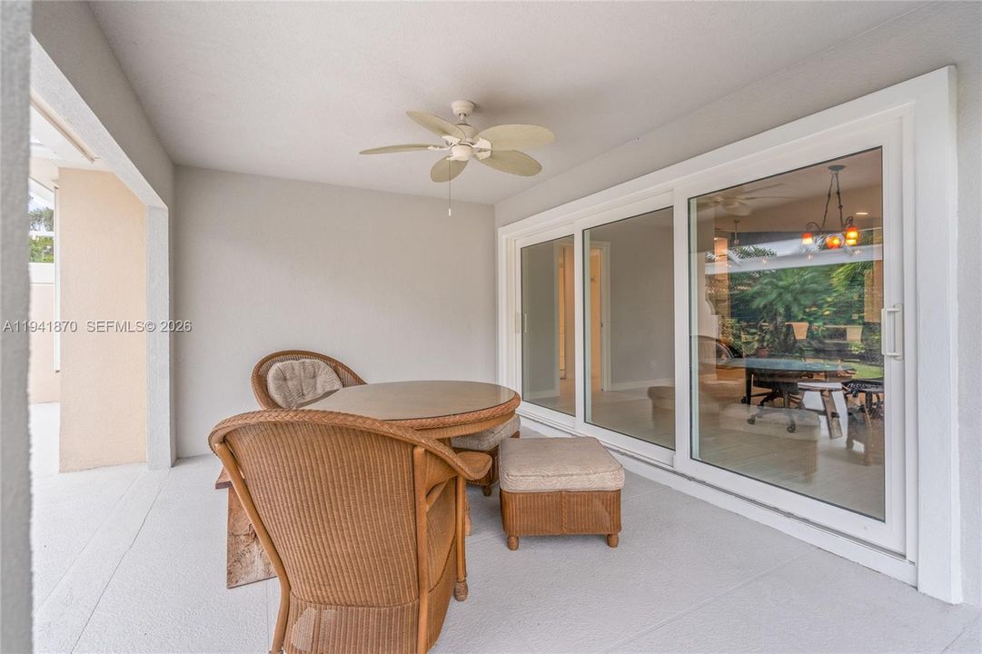 For Sale: $495,000 (2 beds, 2 baths, 1540 Square Feet)