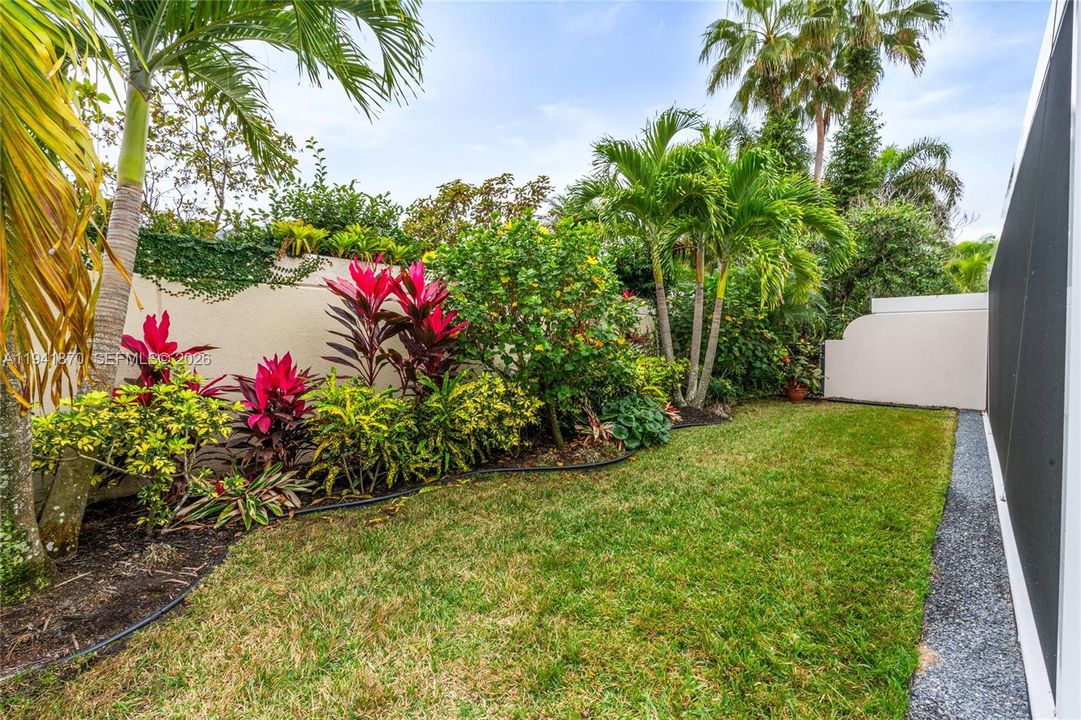 For Sale: $495,000 (2 beds, 2 baths, 1540 Square Feet)