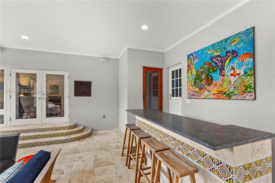Recently Sold: $3,448,000 (4 beds, 4 baths, 3076 Square Feet)