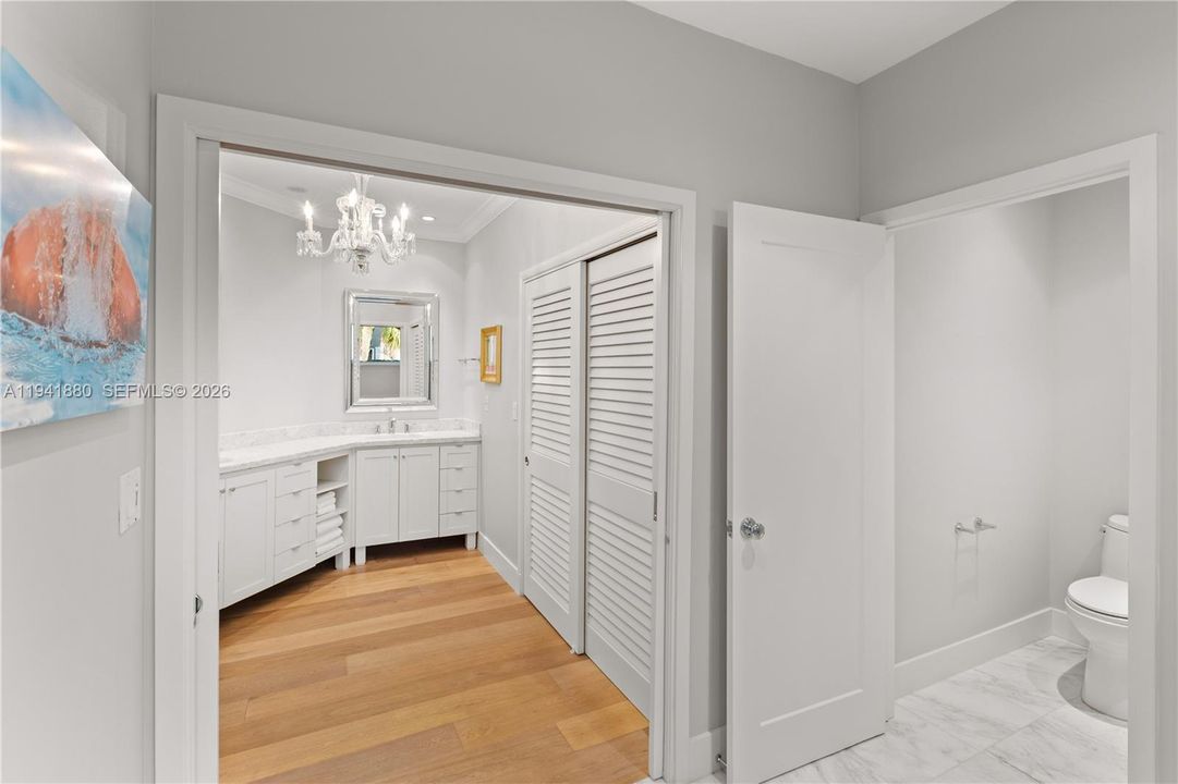 Recently Sold: $3,448,000 (4 beds, 4 baths, 3076 Square Feet)