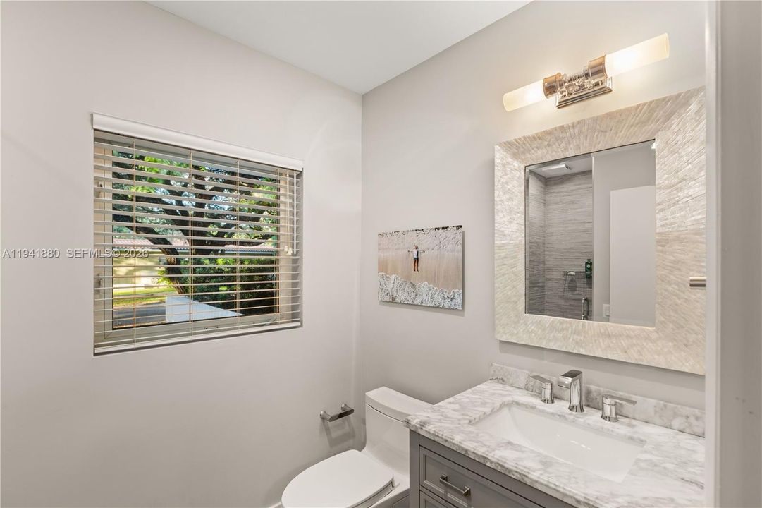 Recently Sold: $3,448,000 (4 beds, 4 baths, 3076 Square Feet)