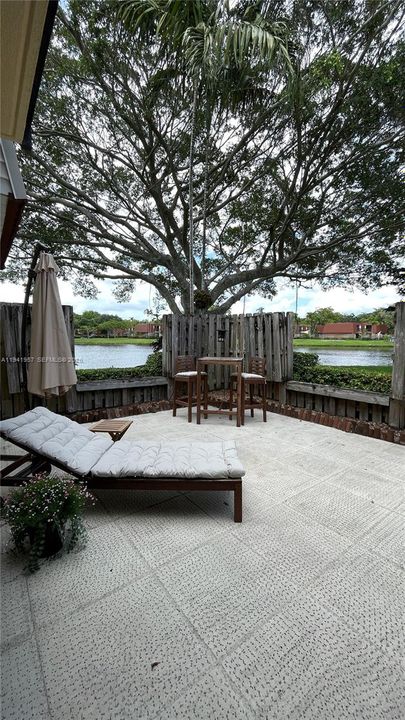 En Venta: $410,000 (2 camas, 2 baños, 1372 Pies cuadrados)
