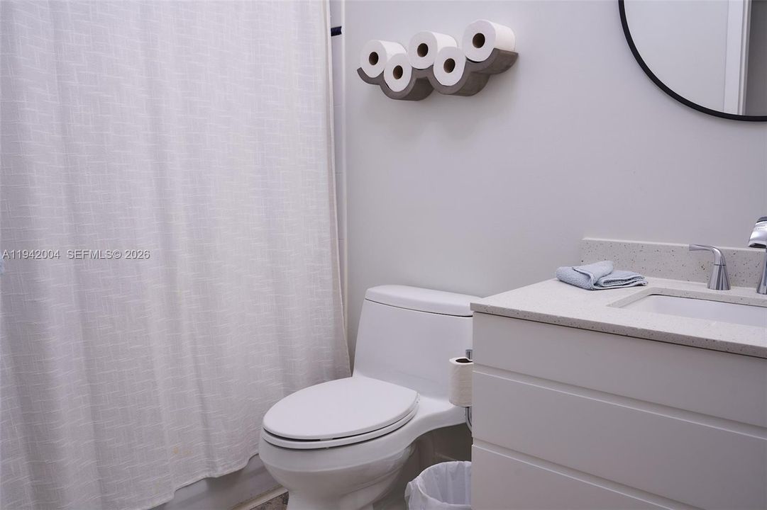 Recientemente alquilado: $3,990 (4 camas, 2 baños, 2171 Pies cuadrados)