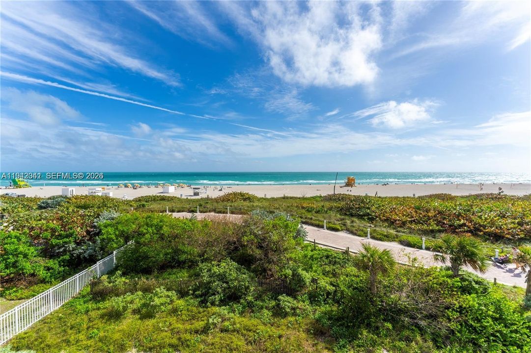 For Sale: $795,000 (1 beds, 1 baths, 640 Square Feet)