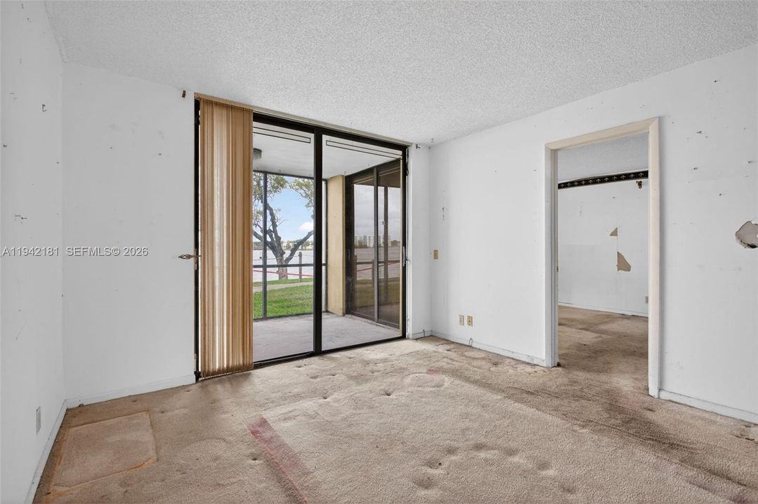 En Venta: $94,900 (2 camas, 2 baños, 920 Pies cuadrados)